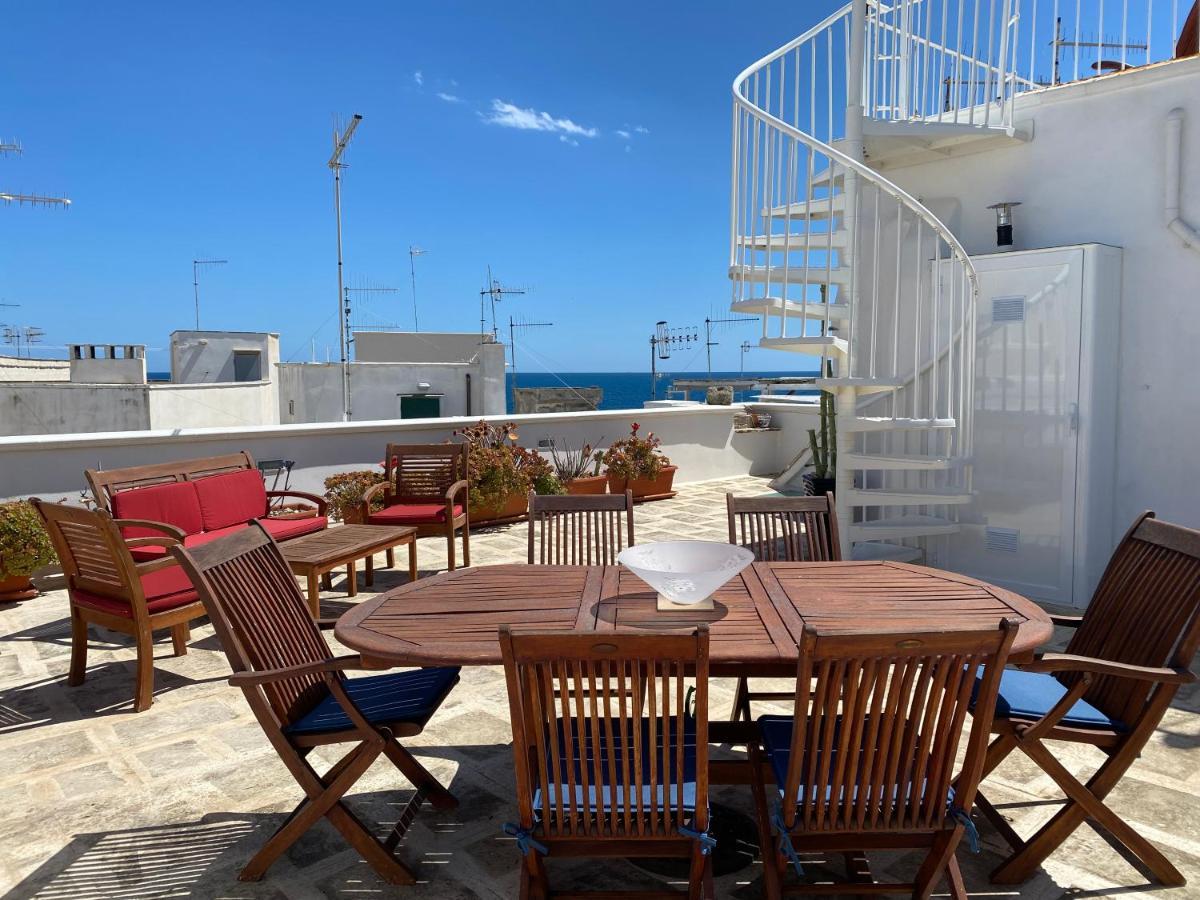 Terrazza Mediterranea - Puglia Mia Apartments モノーポリ エクステリア 写真